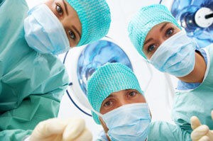 Cataract surgeon