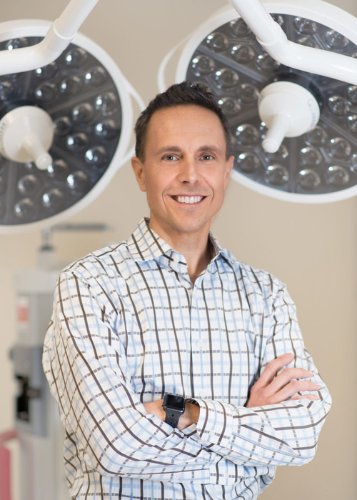 Dr. Brooks, Experienced Plano Cataract Surgeon